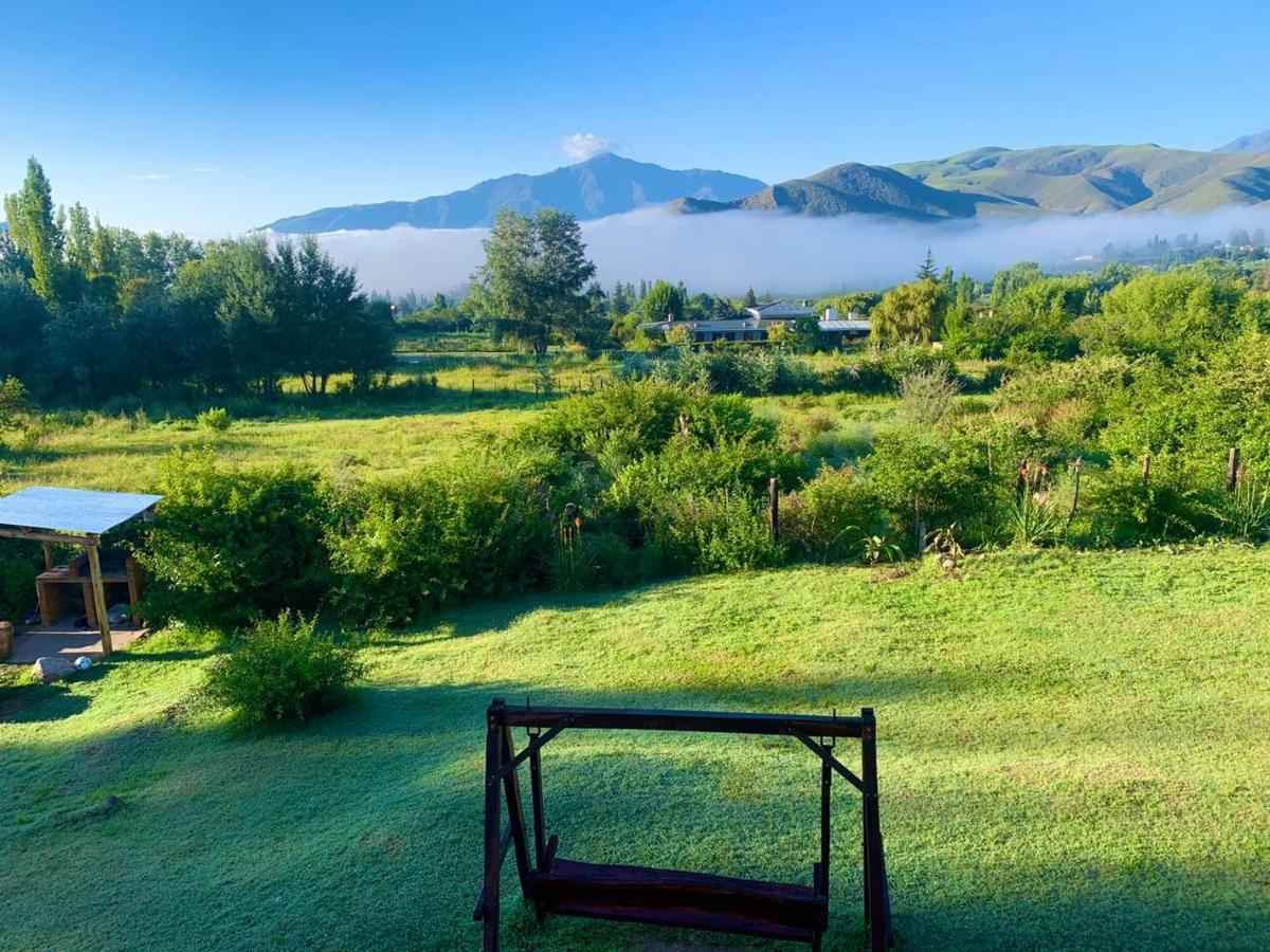 Hostal Isabella Tafí del Valle Екстериор снимка